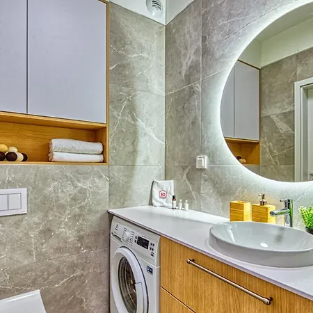 125 Z Ogrodkiem, Basenem, Sauna, Jacuzzi, Przy Samej Plazy - 5d