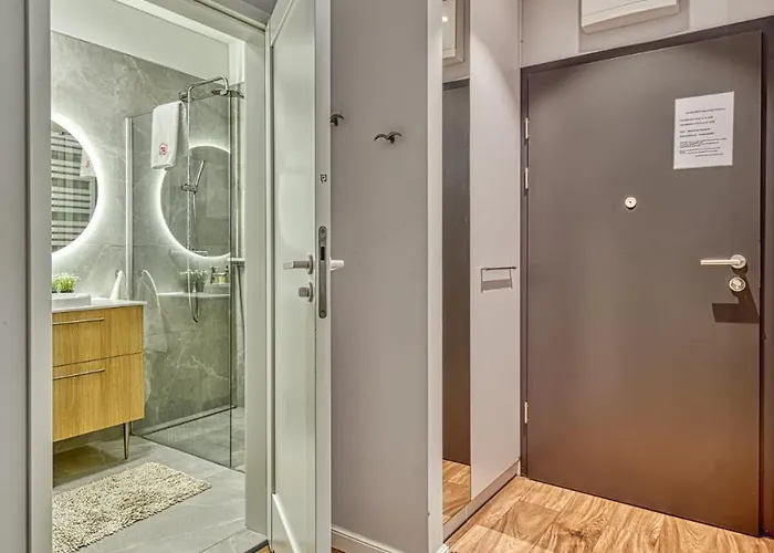 125 Z Ogrodkiem, Basenem, Sauna, Jacuzzi, Przy Samej Plazy - 5d Apartmán Niechorze